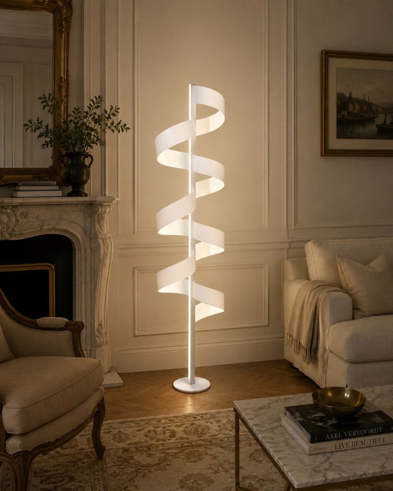 Aura Stehleuchte – Cristofaroluce, Stehleuchten, Aluminium (photo 4 of 7)