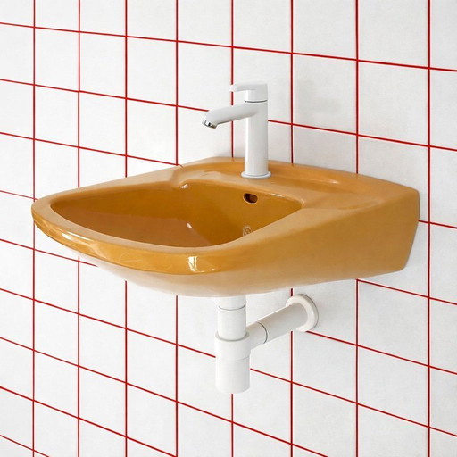 Fregadero vintage color mostaza (L) de Keramag Keravit, década de 1980