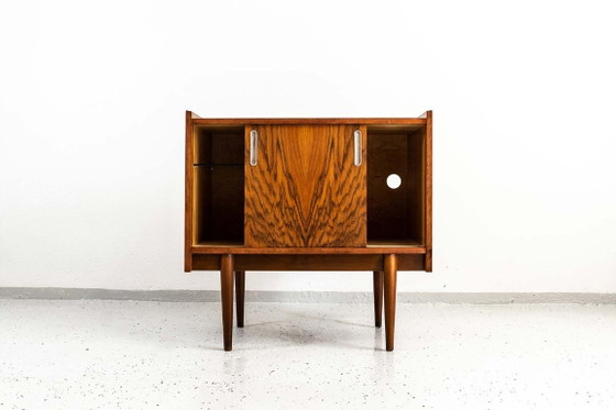 Mini Getränkeschrank von Bytomskie Fabryki Mebli, Polen, 1960er Jahre – Metal (photo 3 of 11)