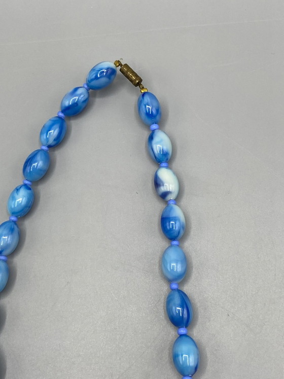 Vintage long necklace with large blue marbled beads – Decorative Objects (photo 3 of 5)