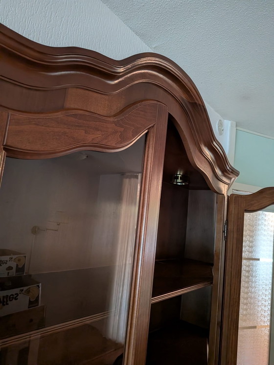 Image 1 of Vintage display cabinet