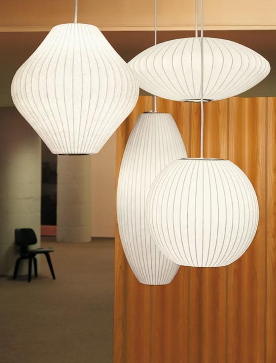 Image 1 of Nelson Cigar Bubble Pendant Medium Off White / HAY