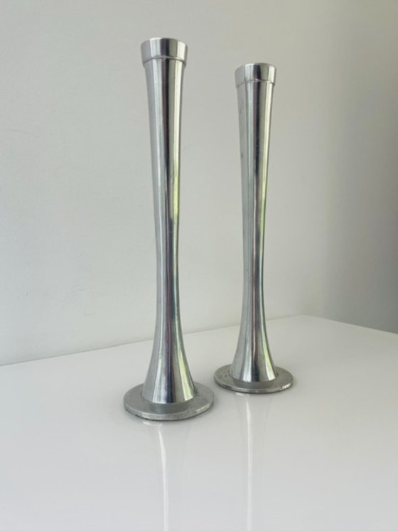 Image 1 of Set minimalistische metalen kandelaren - 27 cm hoog