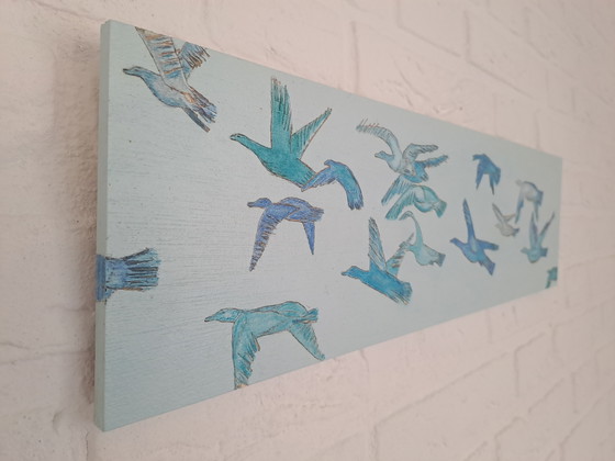 Image 1 of Vuelo hacia la Libertad n.º 2. Galería Suncorner