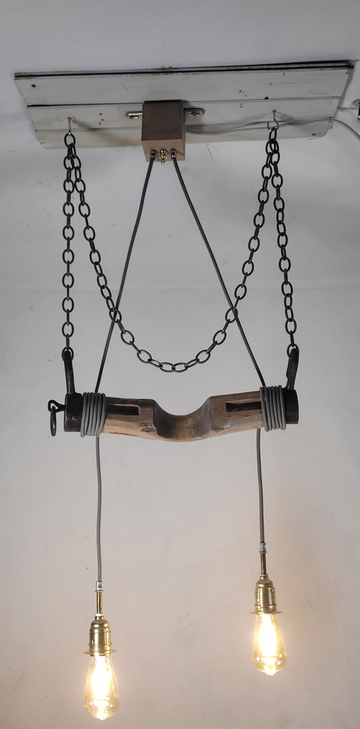 Ox-Yoke-Lamp Upcycled - Ochsenjochlampe – plafondlampen, Iron, Wood