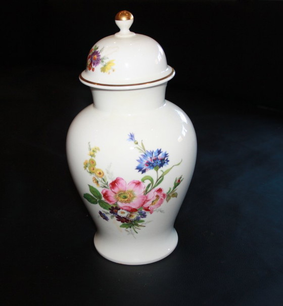 Image 1 of Fine floor vase by Kaiser Porzellan Porcelana with lid - hand-painted - top condition