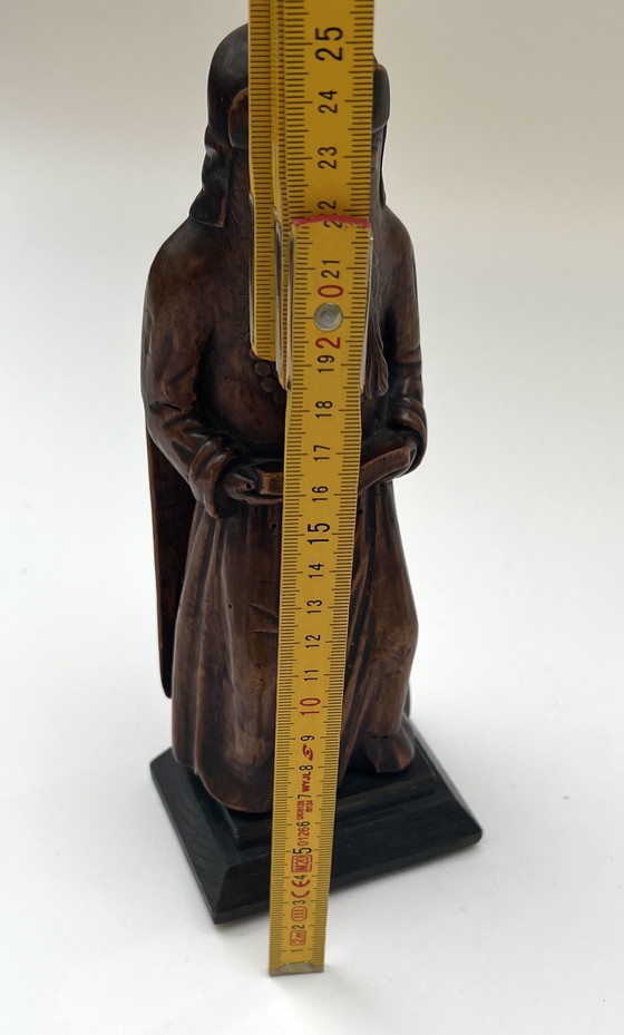 Image 1 of Handgeschnitzter Holz-Nussknacker in Form eines Mönchs – ca. 22 cm – frühes bis mittleres 20. Jahrhundert