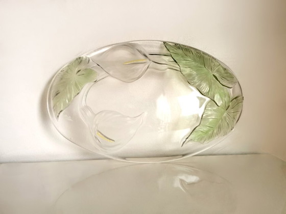 Image 1 of GLASTABLETT - GEPRÄGTE BLUMEN DEKORATION