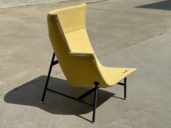 Image 1 of Poltrona di design Moroso Italia Paper Planes, poltrona lounge con schienale alto Doshi Levien.