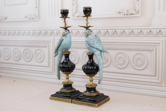 Lussuosa coppia di Portacandele pappagallo in porcellana blu con bronzo – Dipinti a mano e finitura craquelé (photo 9 of 10)