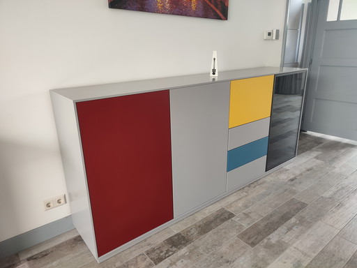 Pastoe sideboard in very good condition.