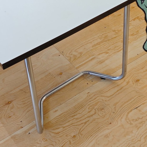 Image 1 of Vintage extendable dining table white
