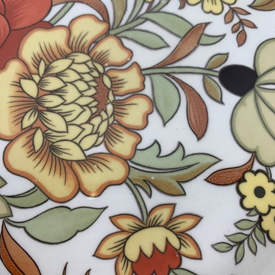 Image 1 of Très grand plat en pierre de fer du Staffordshire, Burleigh, motif floral, 1970