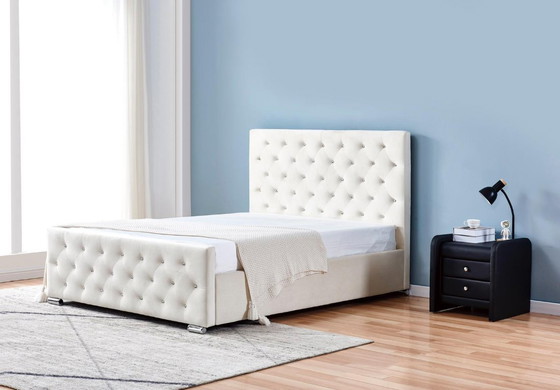 Image 1 of 140x190 verlicht met meer licht en matela 