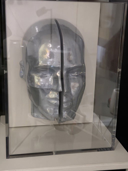 Opera di Guido Van Ophoven – kunst, Plexiglass, Ceramic