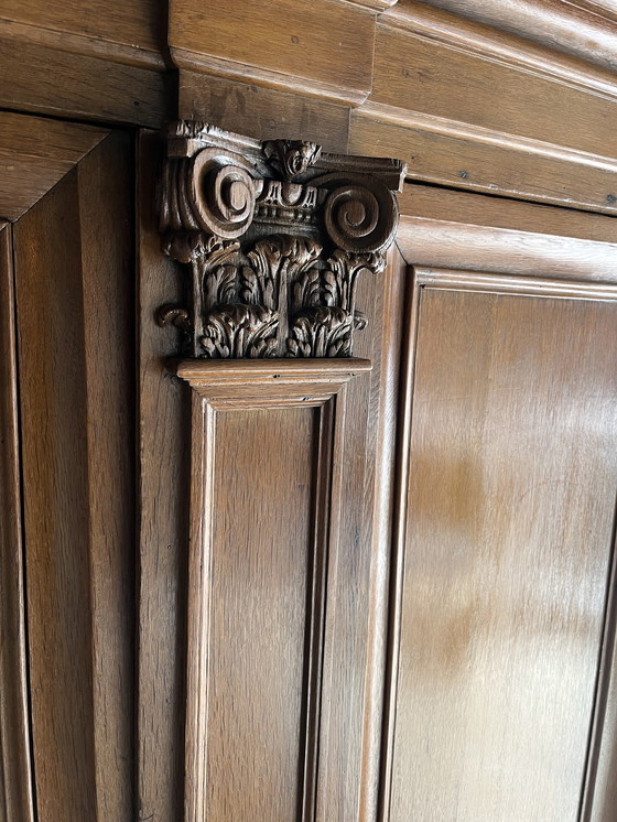 Image 1 of Antieke kleding - linnenkast