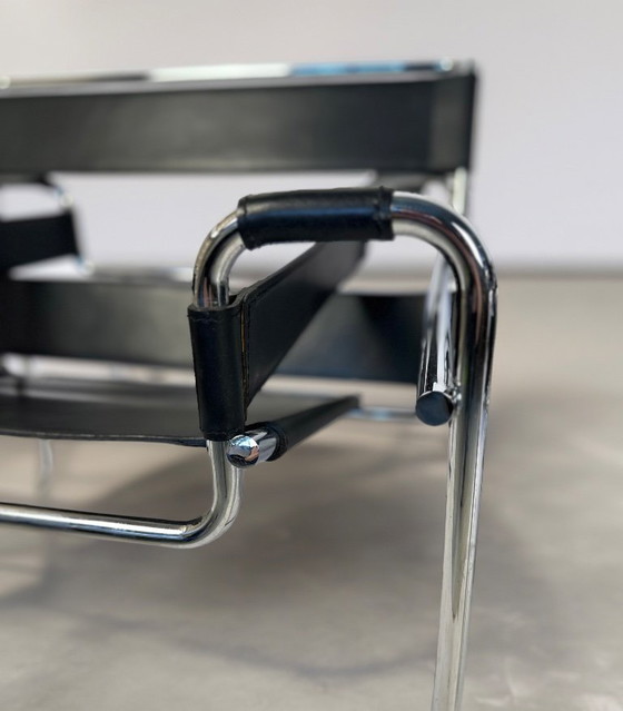 Image 1 of Coppia di sedie Wassily vintage di Marcel Breuer