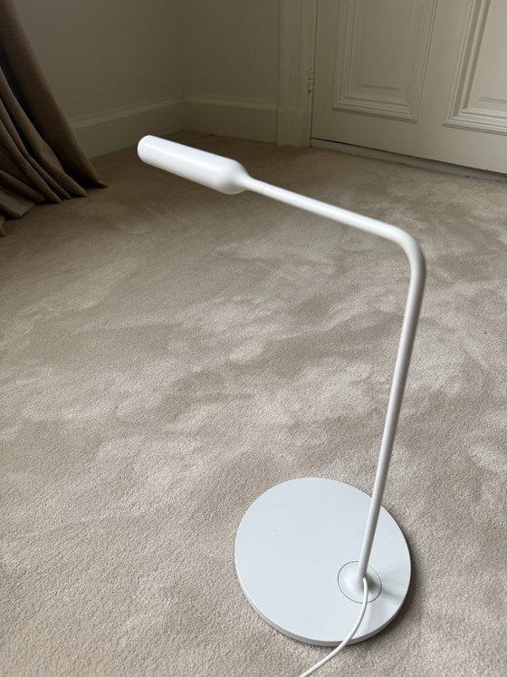 Image 1 of Lumina Flo desk lamp white