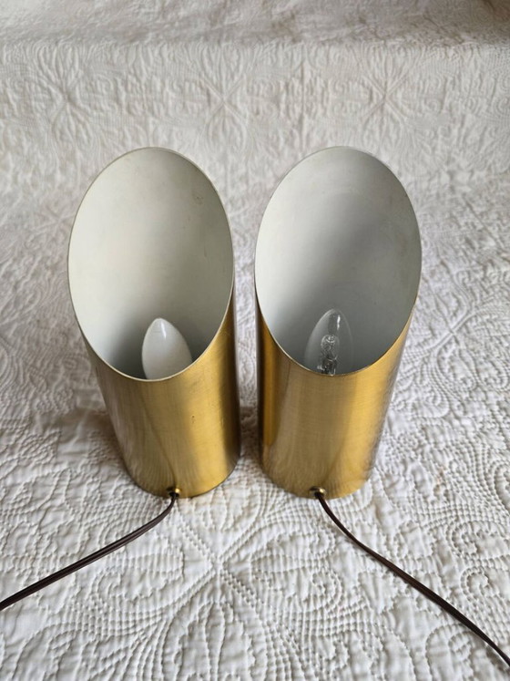 Paar Lampen, signiert Jean Perzel – zylindrisch mit schräger Öffnung – Tischlampen, Metal, Brass (photo 5 of 5)