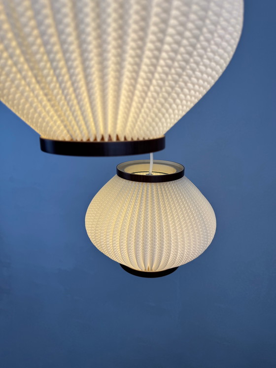 Image 1 of Lampada a sospensione Lars Schiøler "Pearl Shade" - Design scultoreo danese