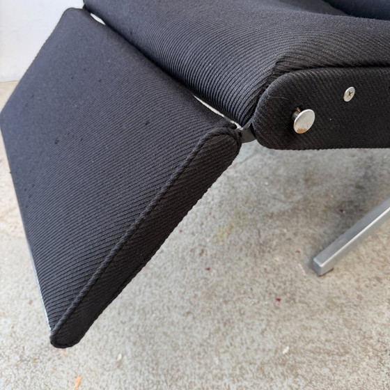 Poltrona Tecno P40 - Struttura in metallo, rivestimento nero – Poltrone, Textile (photo 7 of 13)
