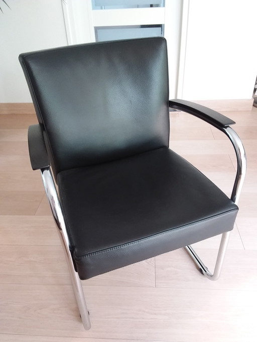4x chaises de salle à manger leolux