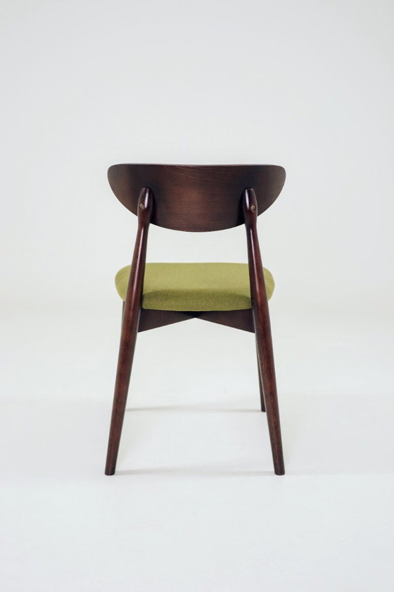 Image 1 of Eetkamerstoelen set van 4 Donker hout, bekleding van groene wol
