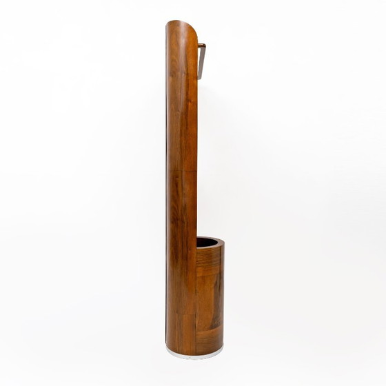 Image 1 of Italiaanse Art Deco walnotenhouten halstandaard met geïntegreerde parapluhouder