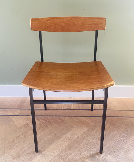 Image 1 of Auping Carelle 552 designstoel 50s - Nero metaal met teak