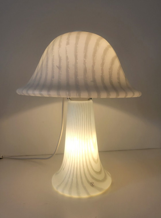 Image 1 of Grande lampe champignon de Peill & Putzler en verre zébré