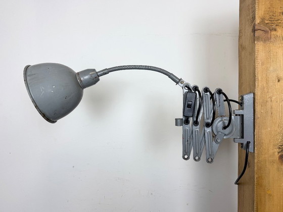 Image 1 of Grijze industriële schaarwandlamp van Elektroinstala, jaren 60
