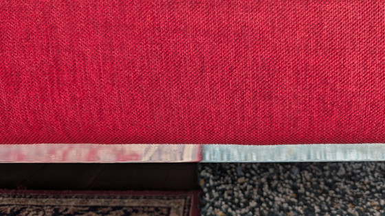 Image 1 of Rotes Sofa der belgischen Marke KOOZO
