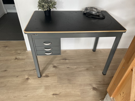 Image 1 of Gispen desk 100x60x71 cm