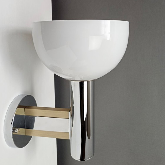 Image 1 of Gaetano Sciolari 1970s dos apliques de cromo y pantallas de cristal. Nuevo de stock antiguo.