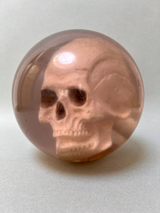 Image 1 of Bola de bolos con calavera de ebonita y bolsa a juego, década de 1990, EE. UU.