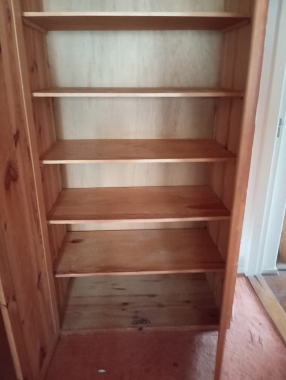 Image 1 of Armadietto portaoggetti