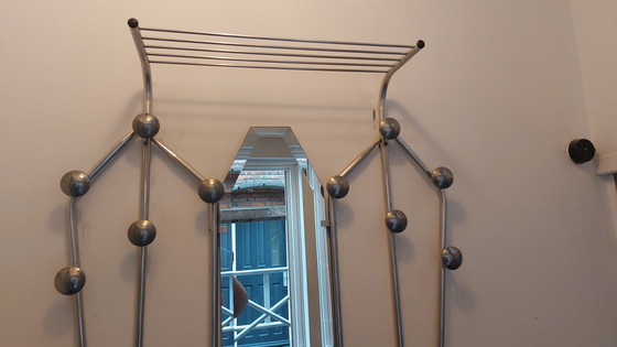 Image 1 of Wandgarderobe Aluminium poliert