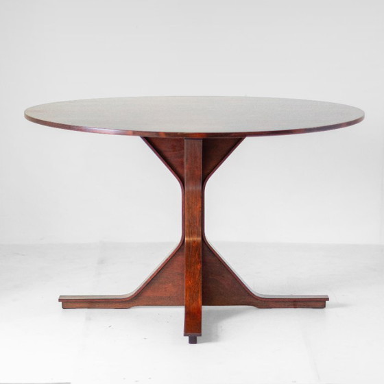 Image 1 of 1x Tavolo da pranzo rotondo in legno di design, modello 522 di Gianfranco Frattini per Bernini