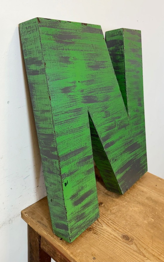 Image 1 of Grande lettera N in ferro verde vintage per facciata, anni '70