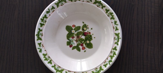 Fresas de verano de Portmeirion: 5 postres + 4 platos de sopa – Vajillas, Ceramic (photo 9 of 10)