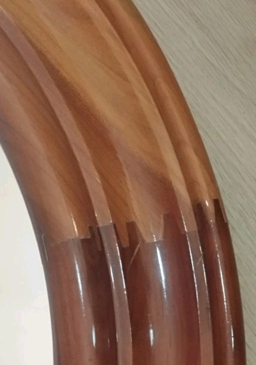 Runder Teakholzspiegel im Mid-Century-Design