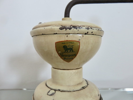 Image 1 of Moulin à Café Peugeot Frères, Modèle "Diabolo" de 1952 à 1956