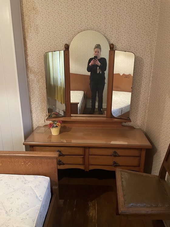 Image 1 of Vintage bedroom