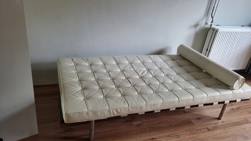 Lettino da giorno - Barcelona di Knoll Style. – daybeds, Leather