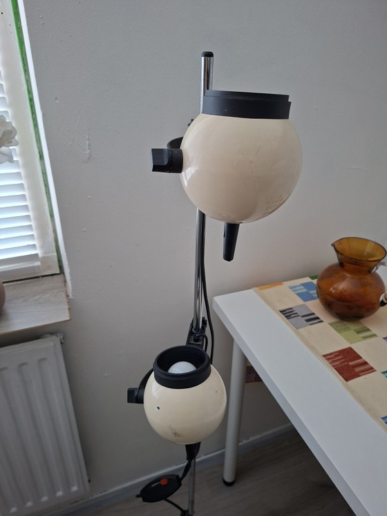 Image 1 of Vintage design lamp