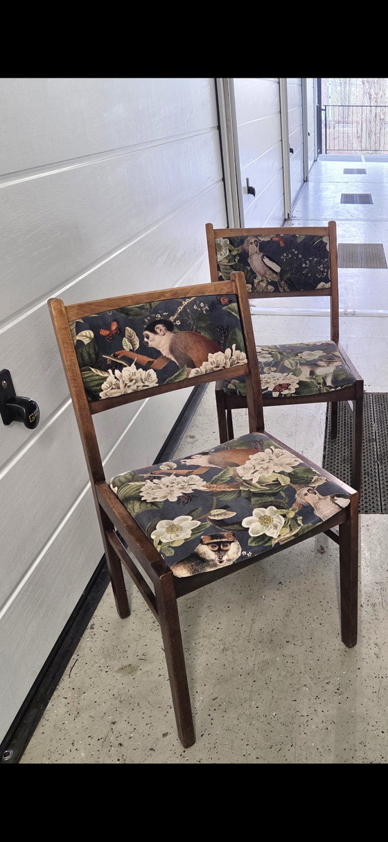 Image 1 of 4 vintage eetkamerstoelen