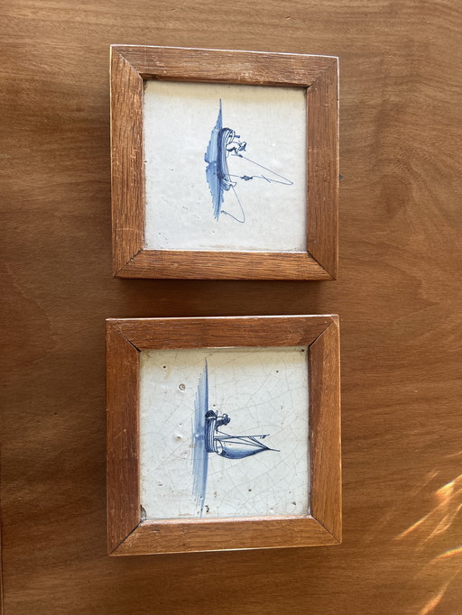 Set van 2 Antieke Delftse Tegels (18e Eeuw) - Visser & Zeilschip - Ingelijst