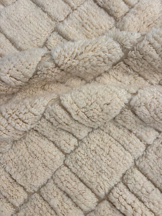 Tappeto marocchino in lana Mrirt 180x260 cm – Tappeto berbero avorio fatto a mano – Tappeto marocchino (photo 4 of 10)