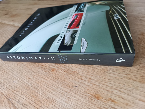Image 1 of Potenza, bellezza e anima di Aston Martin