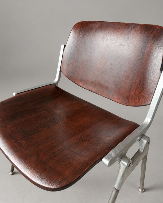 Vintage Castelli DSC 106 Chair — Giancarlo Piretti – Anonima Castelli, Eetkamerstoelen, Aluminium, Metal (photo 2 of 15)